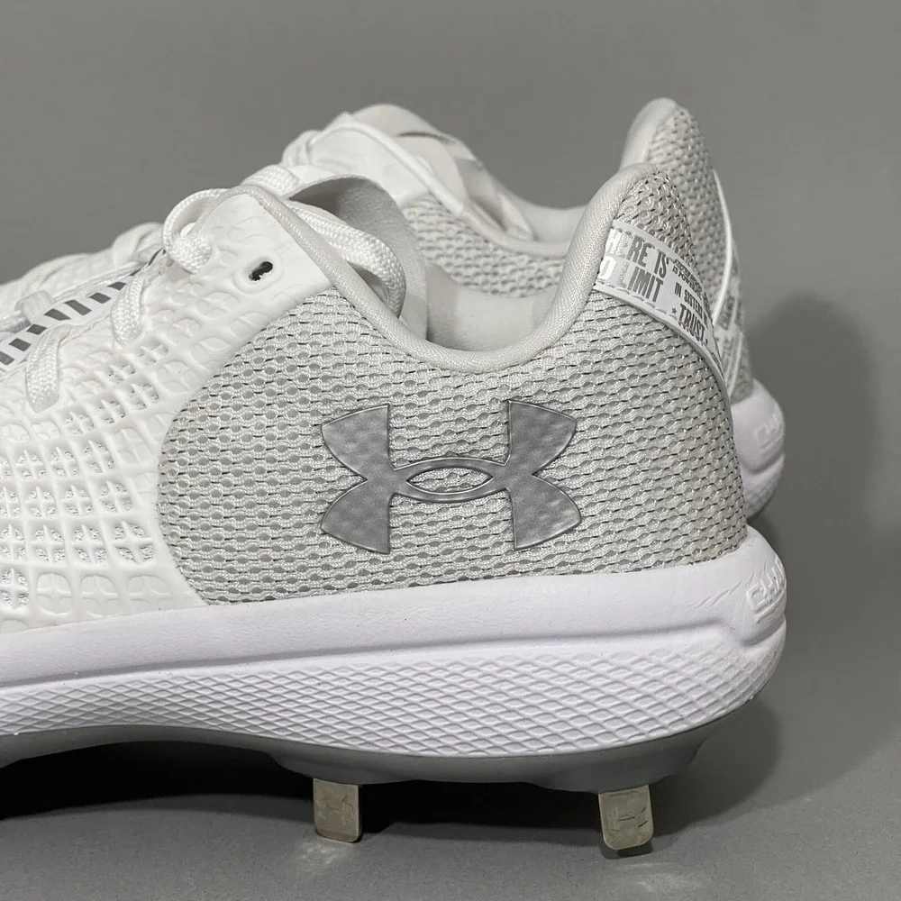 Under Armour Softball Cleats Women's 6 Metal Glyde 2.0 MT‎ White 3026601-100 USA